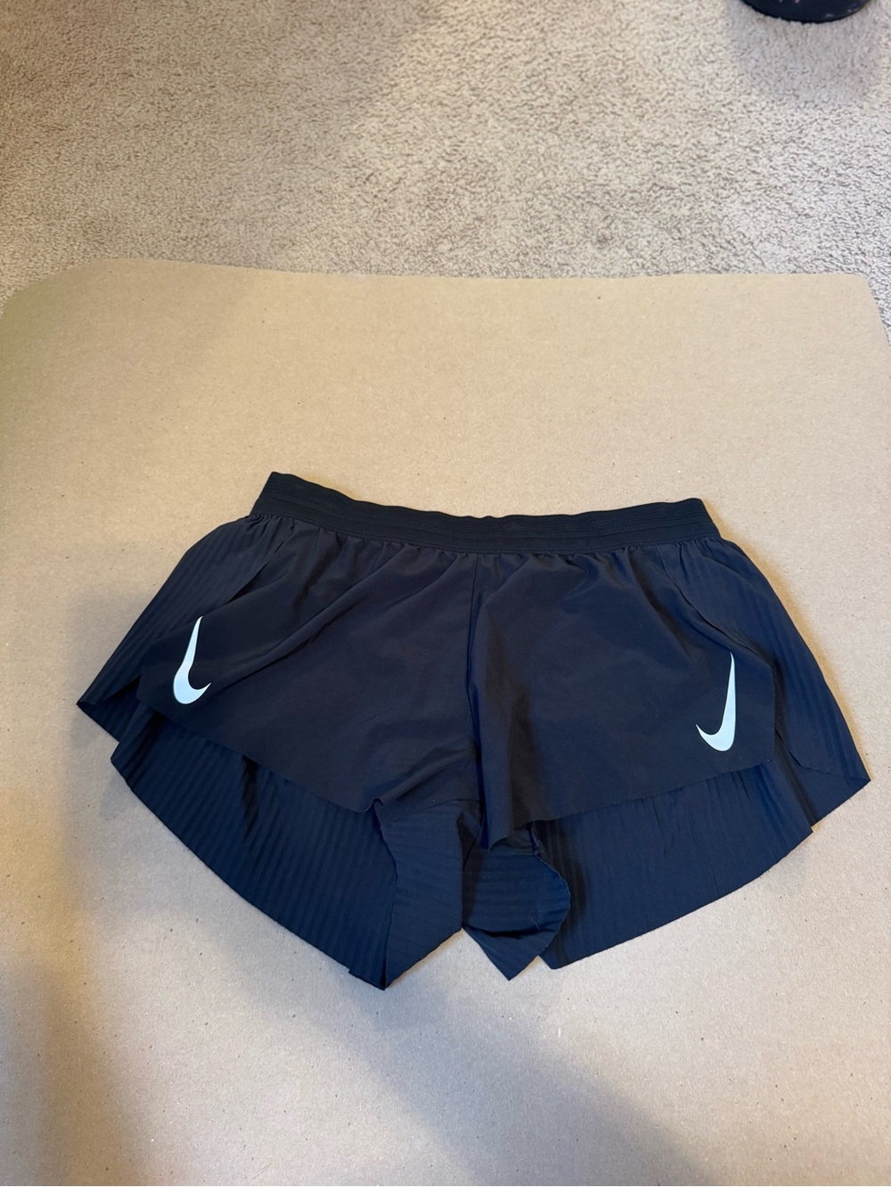 Nike Women's AeroSwift  Shorts 3”